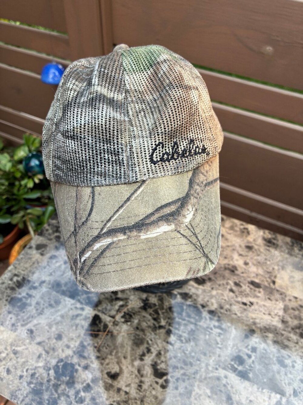 Cabelas Mesh Camo Cap one Size Velcro Close